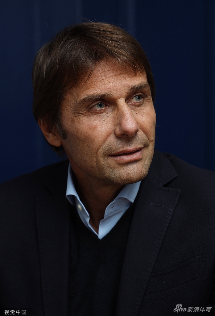 热刺官宣孔蒂成新主帅 拍写真憧憬新征程