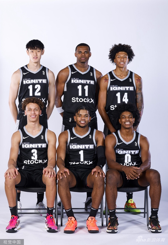 曾凡博出战NBA发展联盟 8分钟0分4篮板