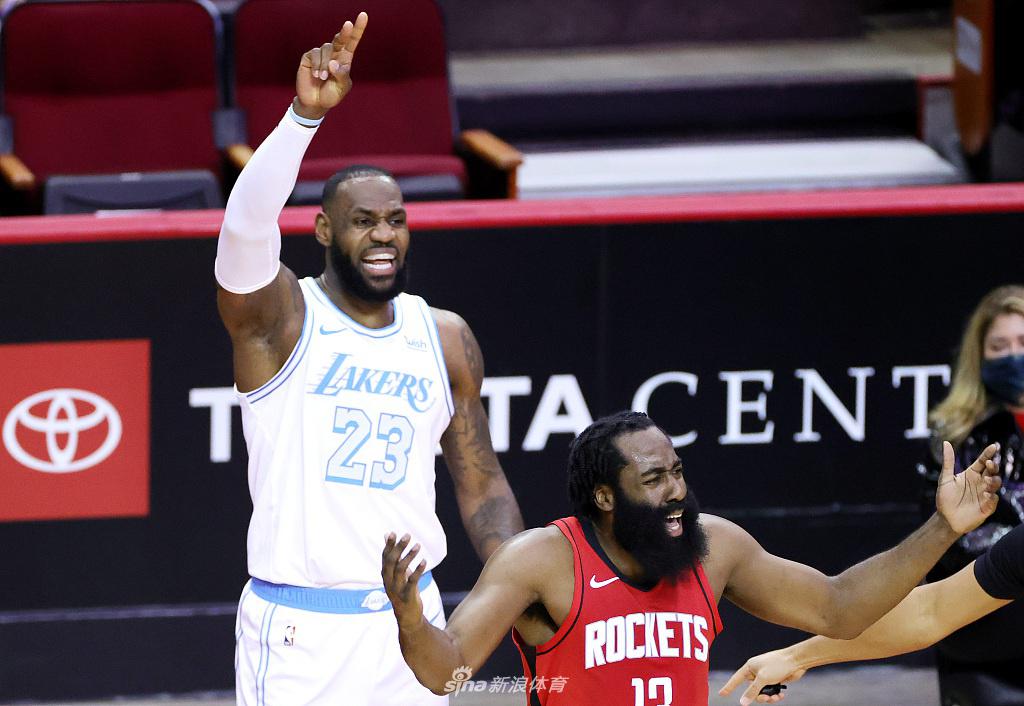 [NBA]湖人120-102火箭 詹姆斯18+7+7