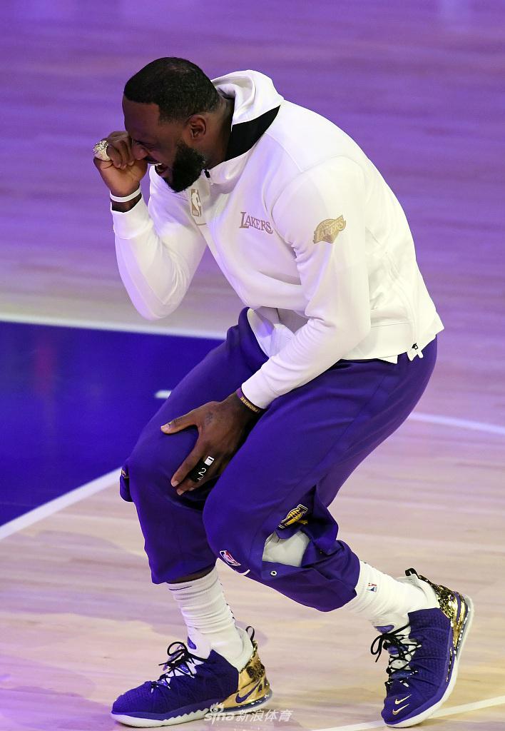 [NBA揭幕战]快船116-109湖人 泡椒33分力压詹姆斯