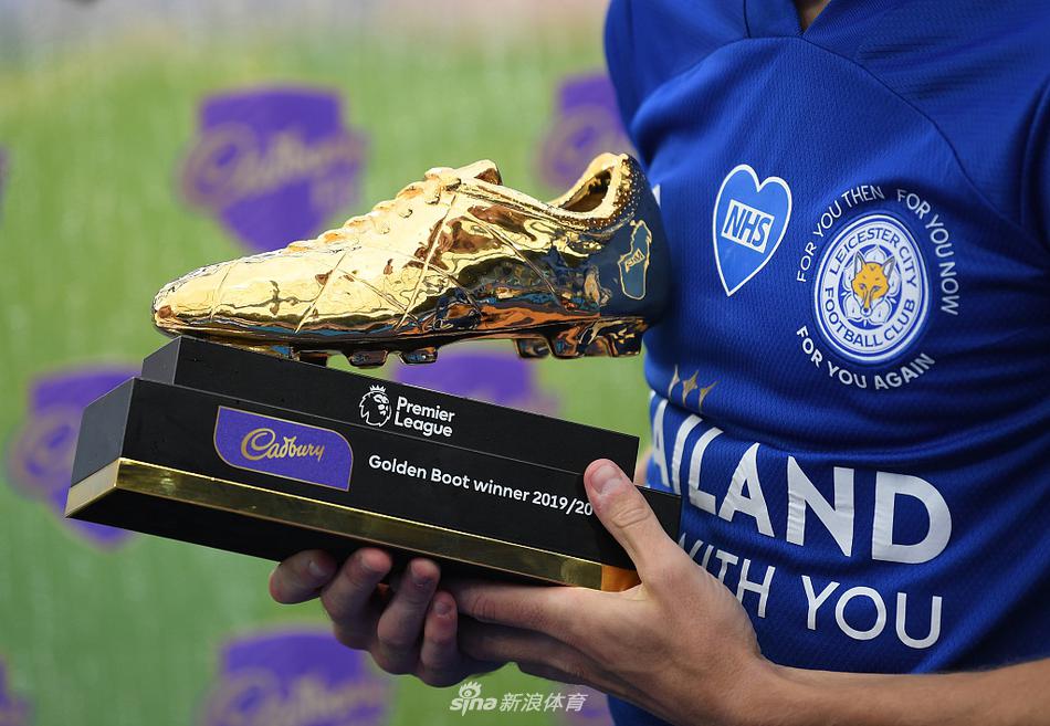 瓦尔迪获赛季金靴