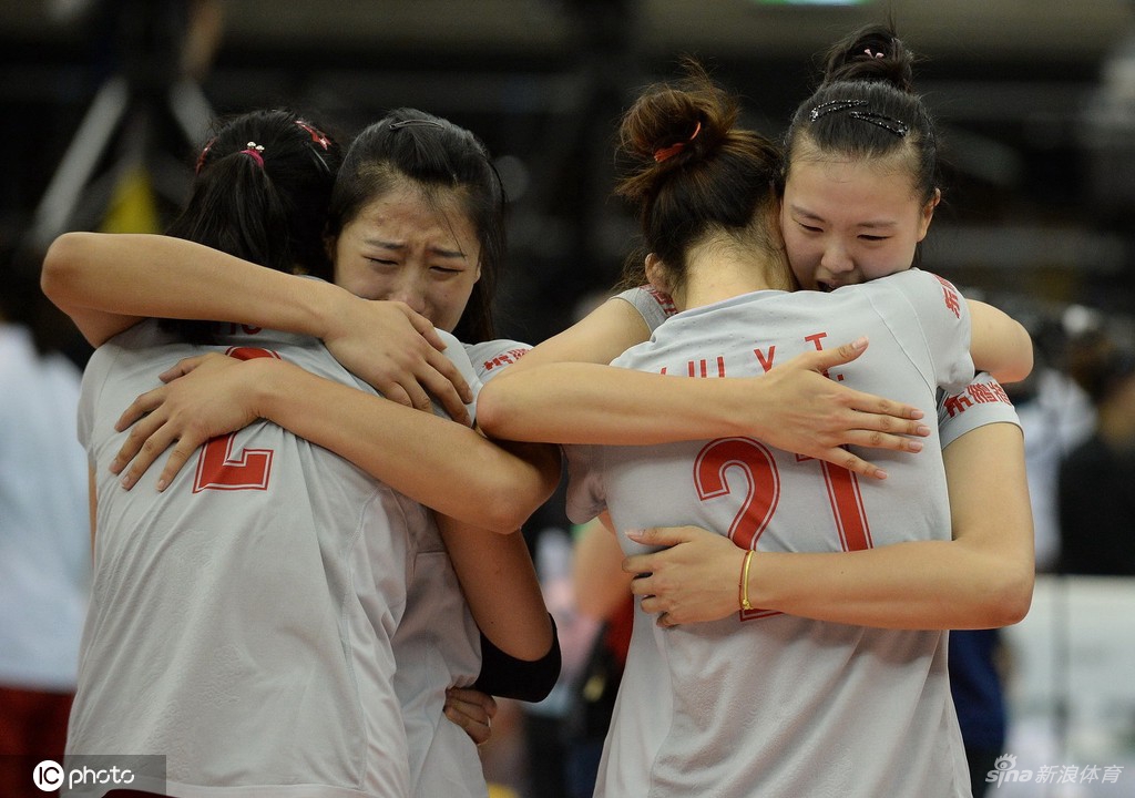 中国女排首夺世界冠军40周年纪念日