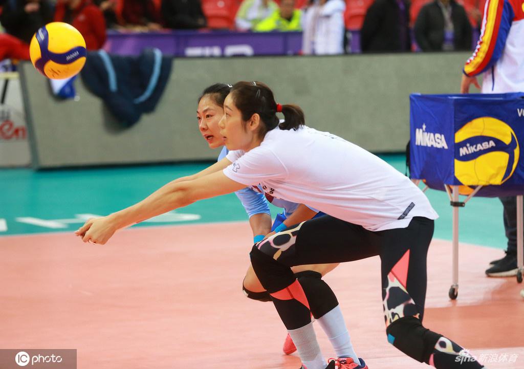 朱婷领衔天津女排训练备战欧洲冠军 期待开门红