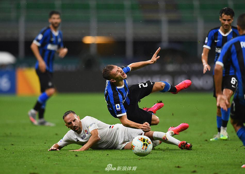 国际米兰0-0佛罗伦萨