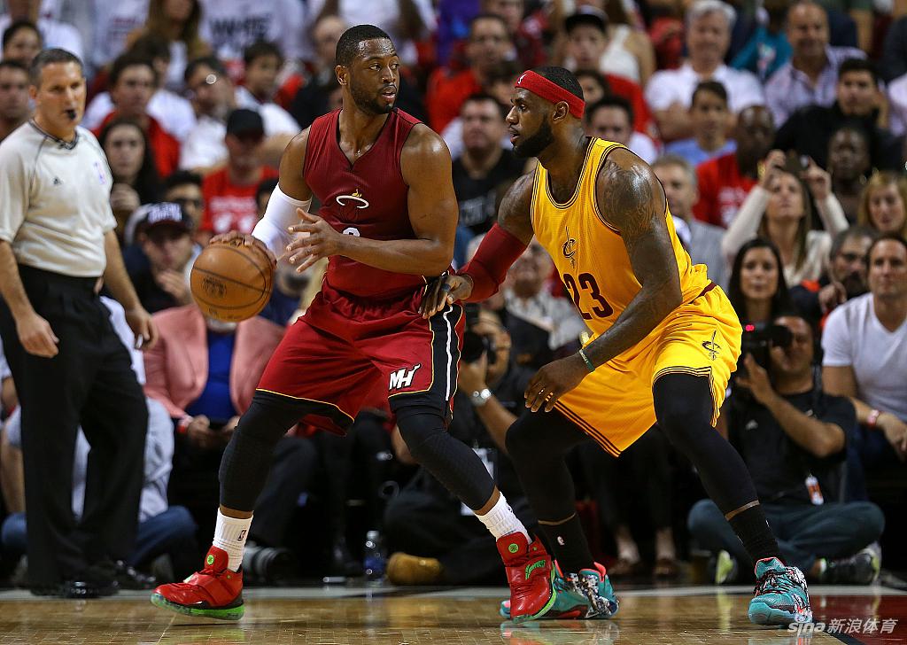 回顾历届圣诞大战经典瞬间 科比vs詹姆斯成永恒