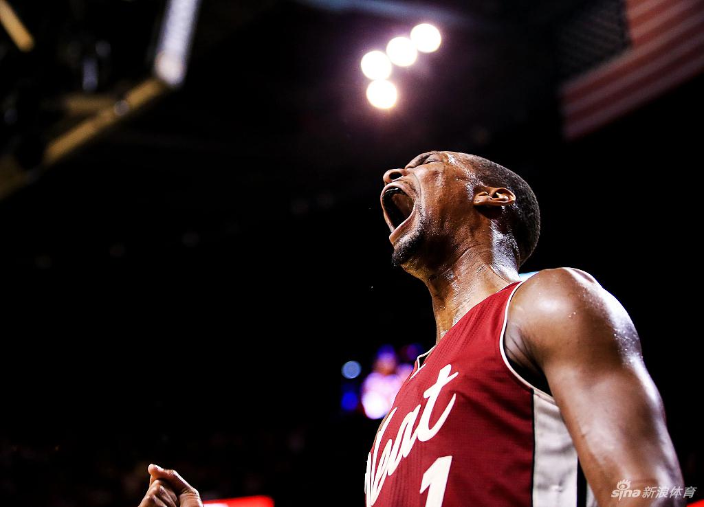 回顾历届圣诞大战经典瞬间 科比vs詹姆斯成永恒