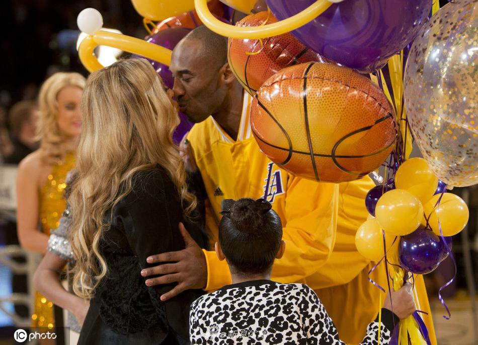 科比去世一周年：每一张都是故事 重温生涯经典照