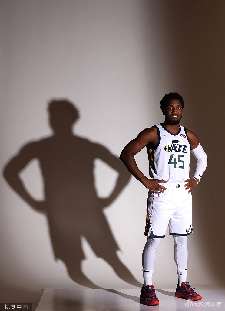 爵士队媒体日拍摄官方写真