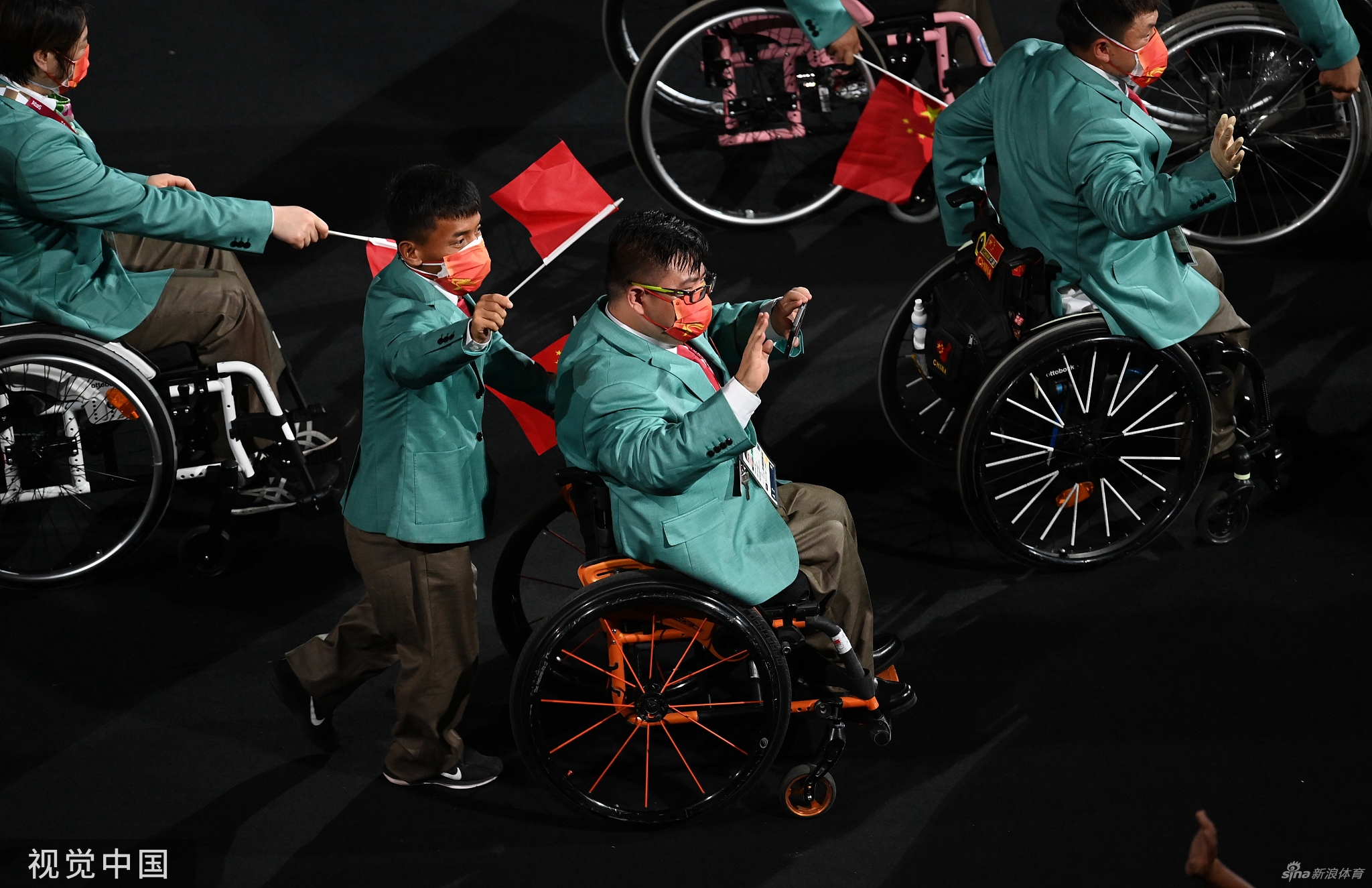东京残奥会开幕式 中国代表团入场