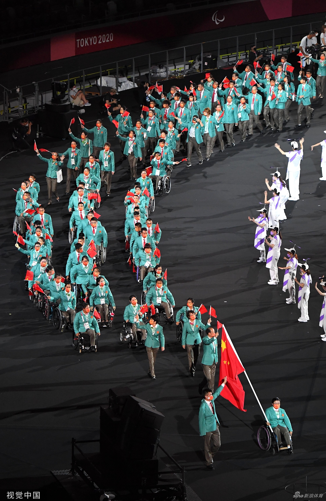 东京残奥会开幕式 中国代表团入场