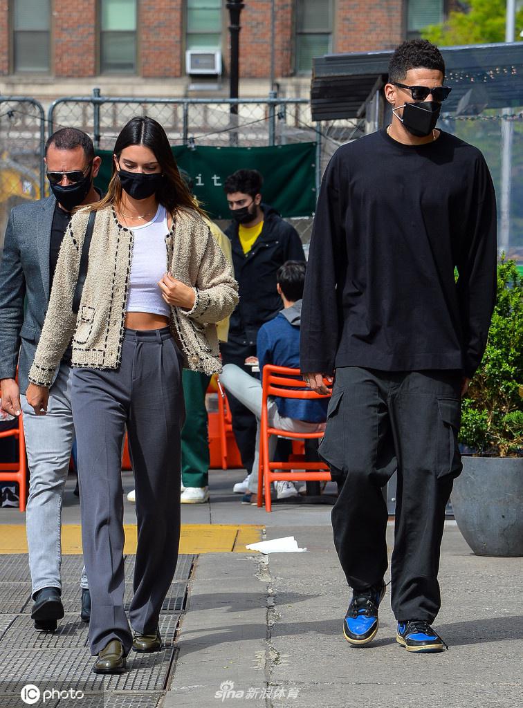 太阳将挑战纽约双雄 布克难得机会与女友纽约约会