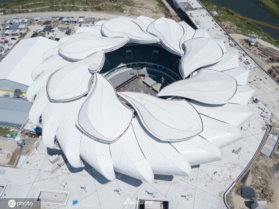 恒大莲花造型新球场火了 盘点国内外那些以莲花造型为灵感的建筑