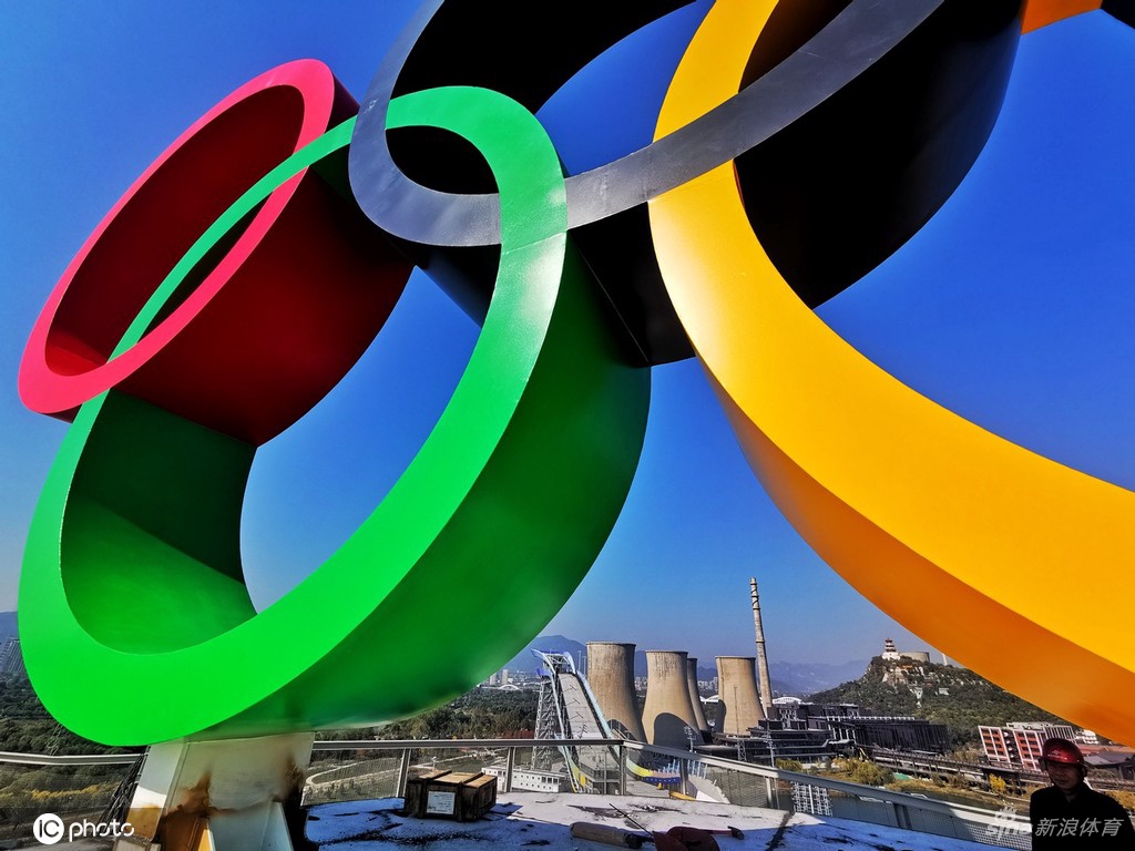 奥运五环标识喜迎冬奥倒计时100天