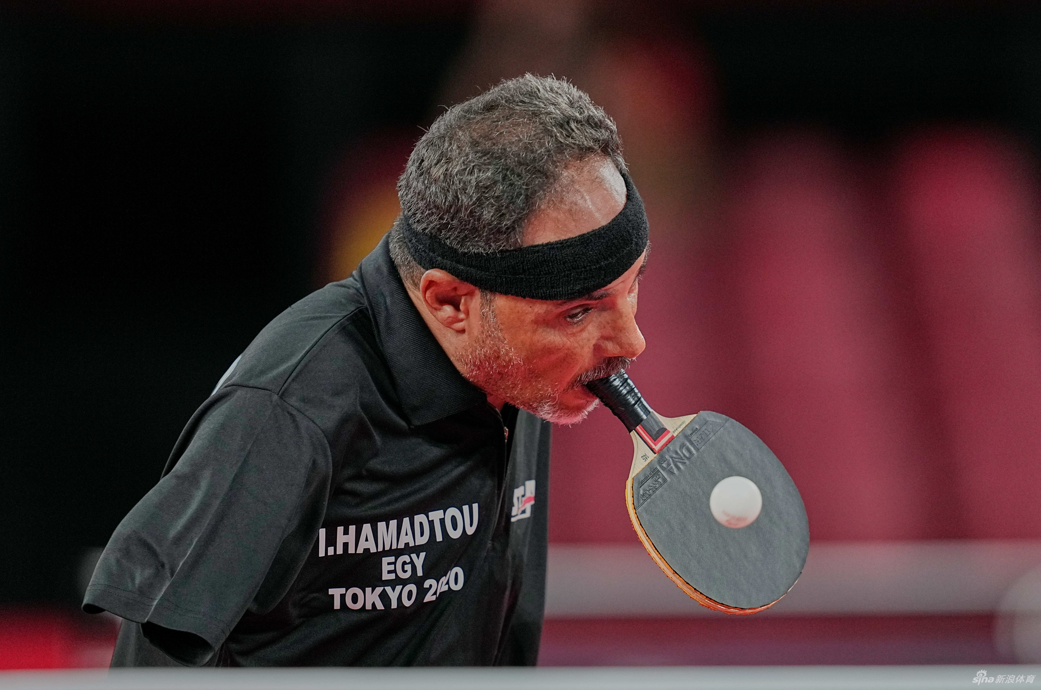 残奥唯一用嘴打乒乓球的运动员