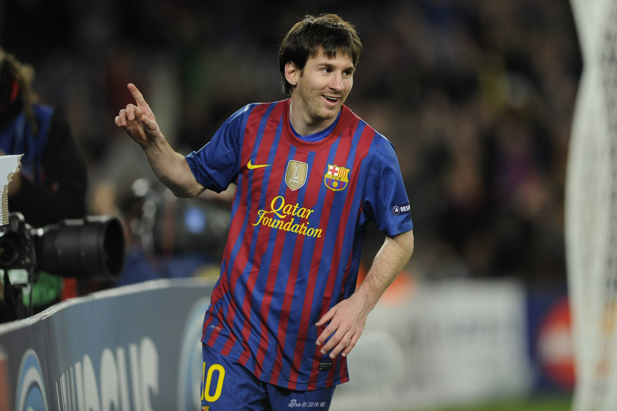 巴萨官宣梅西正式离队 结束21年巴萨生涯