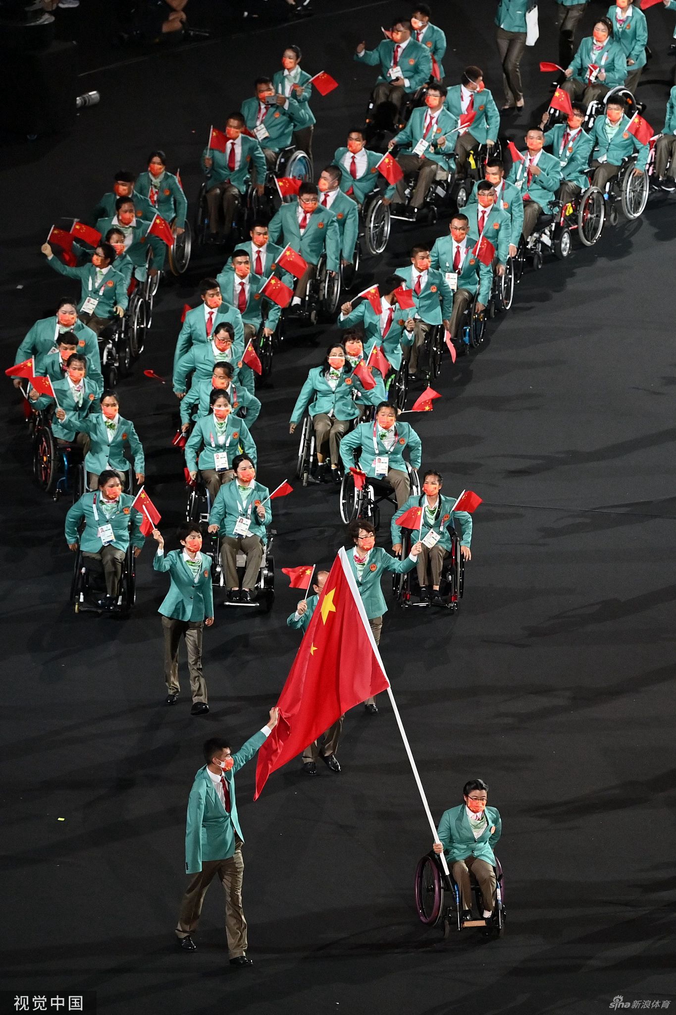 东京残奥会开幕式 中国代表团入场
