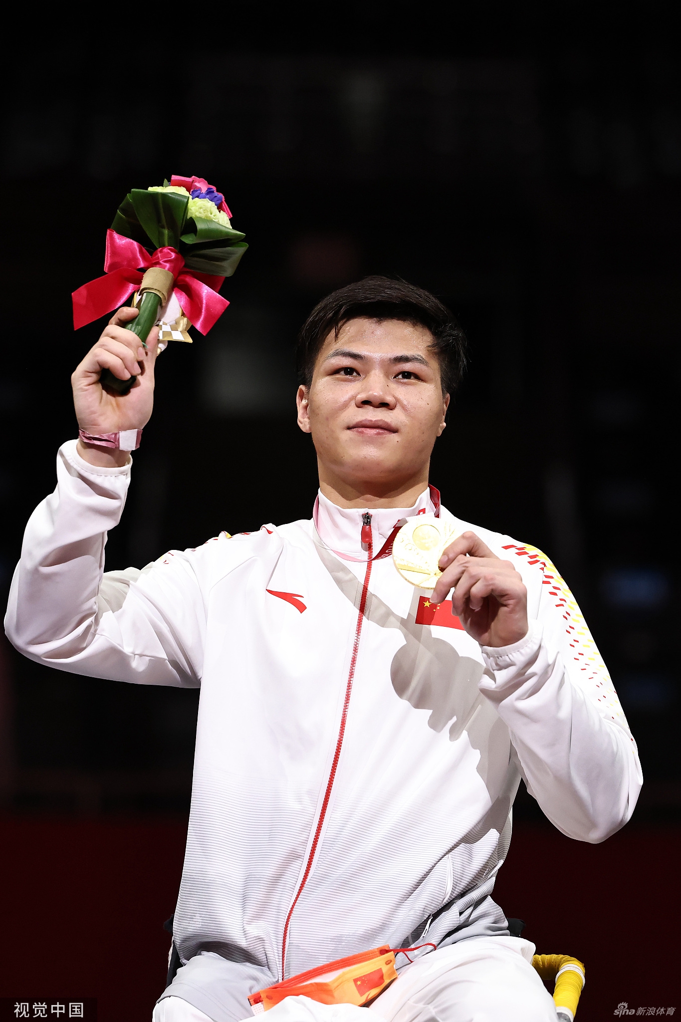 李豪为中国代表团夺得残奥首金