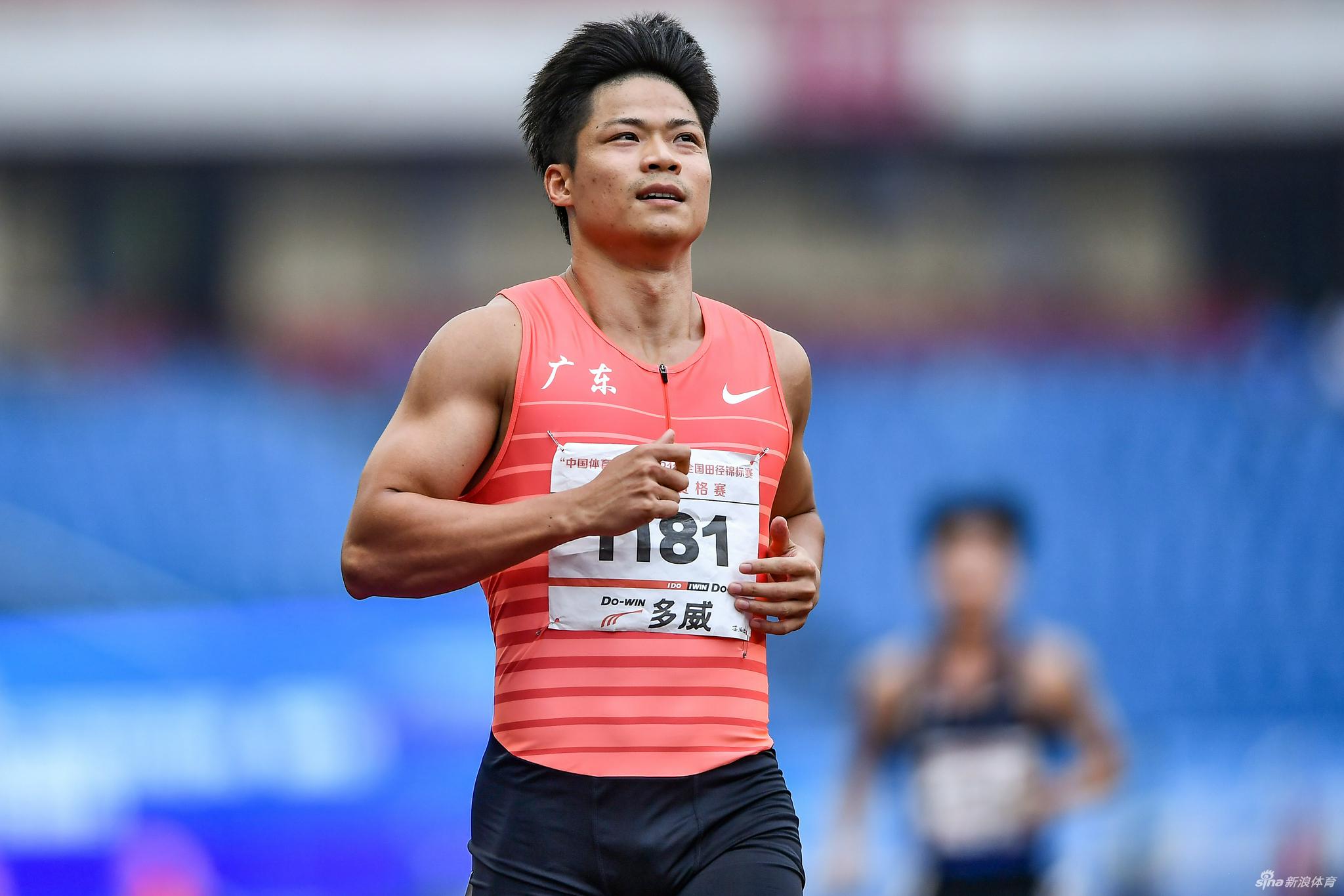 全锦赛百米决赛苏炳添遭赛季首败