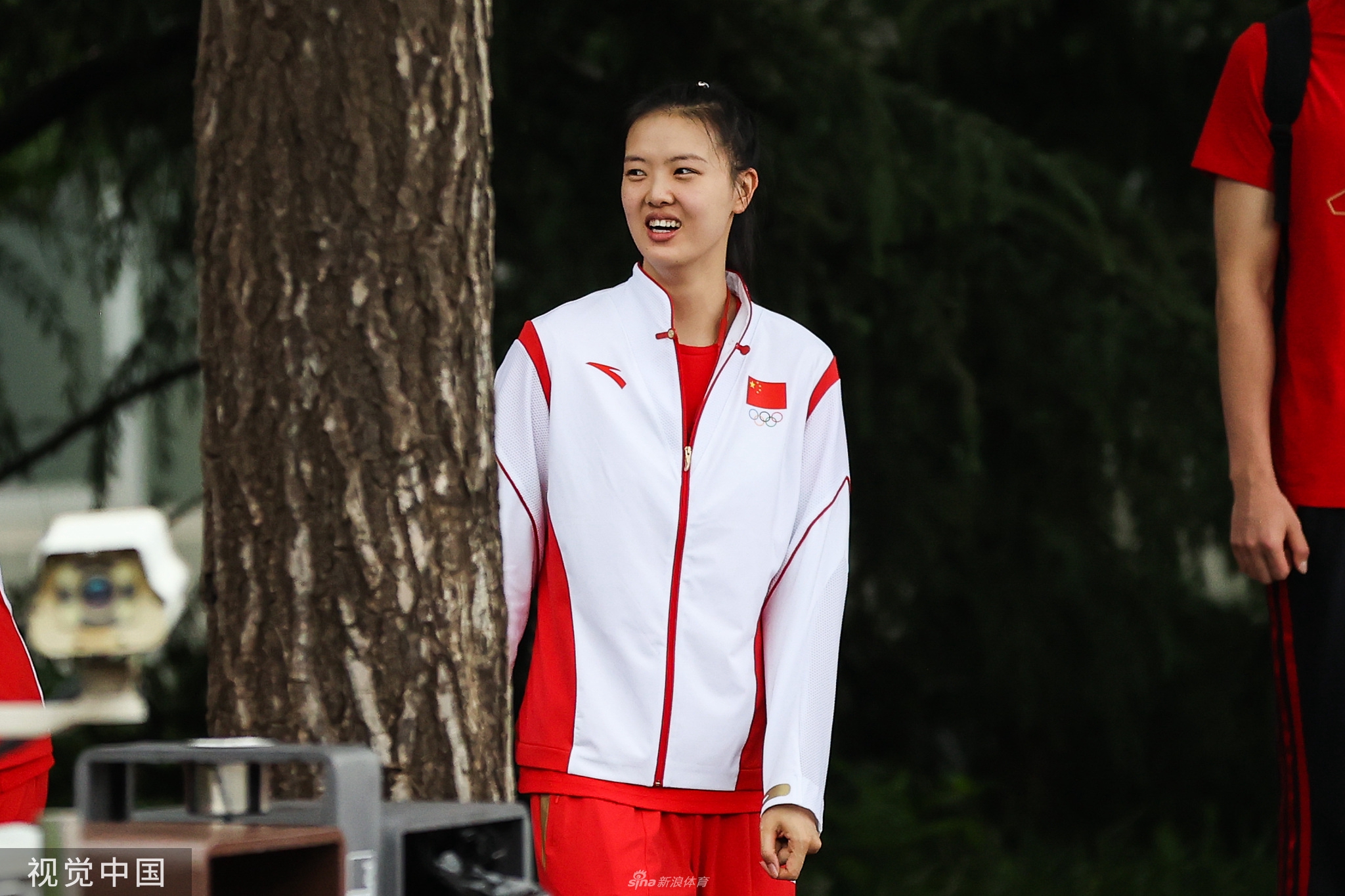 中国女排出征东京奥运会 郎平朱婷领衔