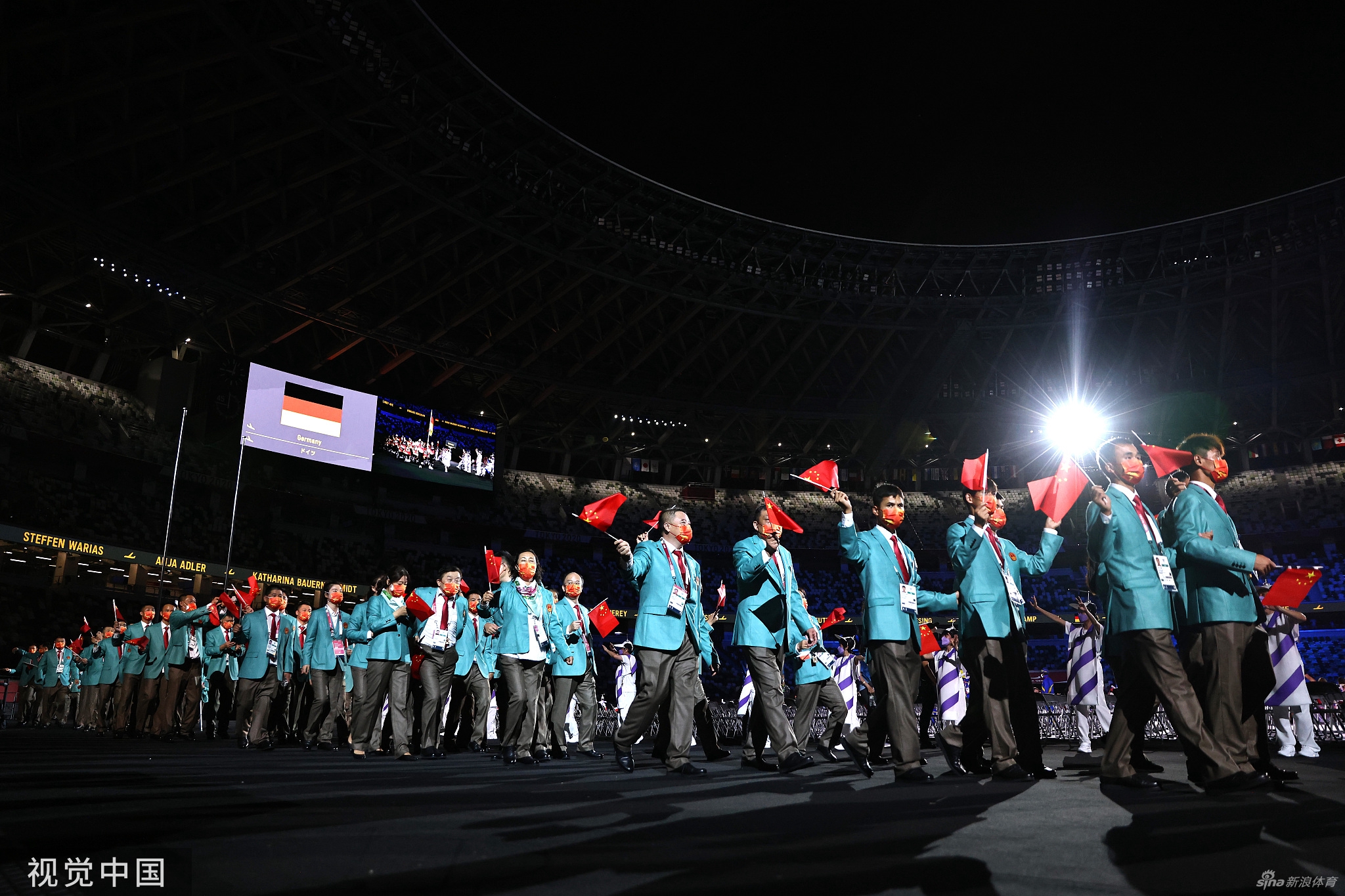 东京残奥会开幕式 中国代表团入场