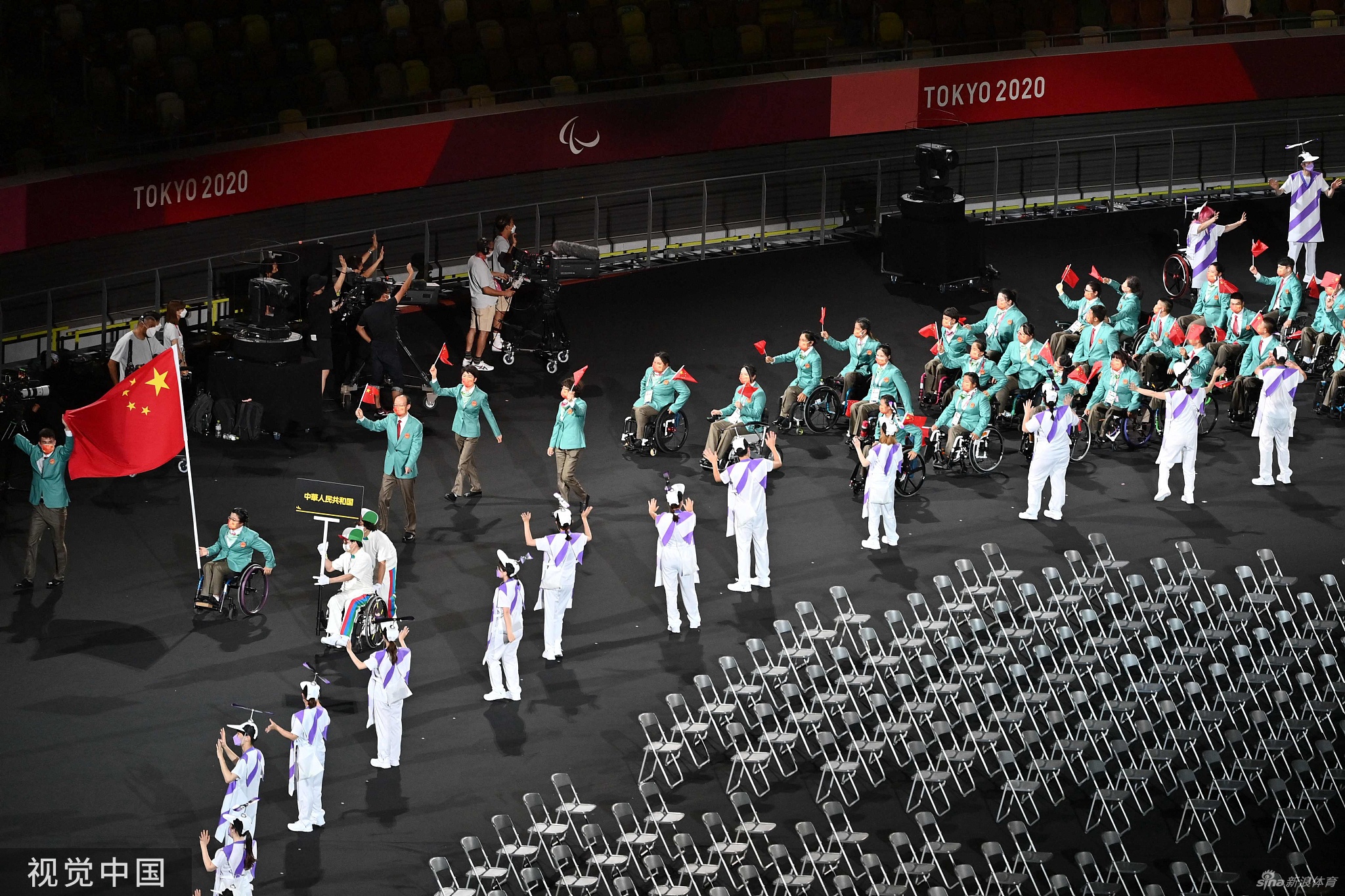 东京残奥会开幕式 中国代表团入场