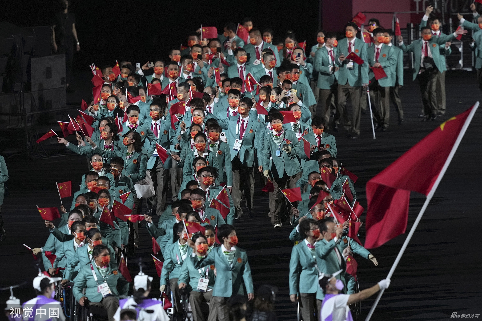东京残奥会开幕式 中国代表团入场