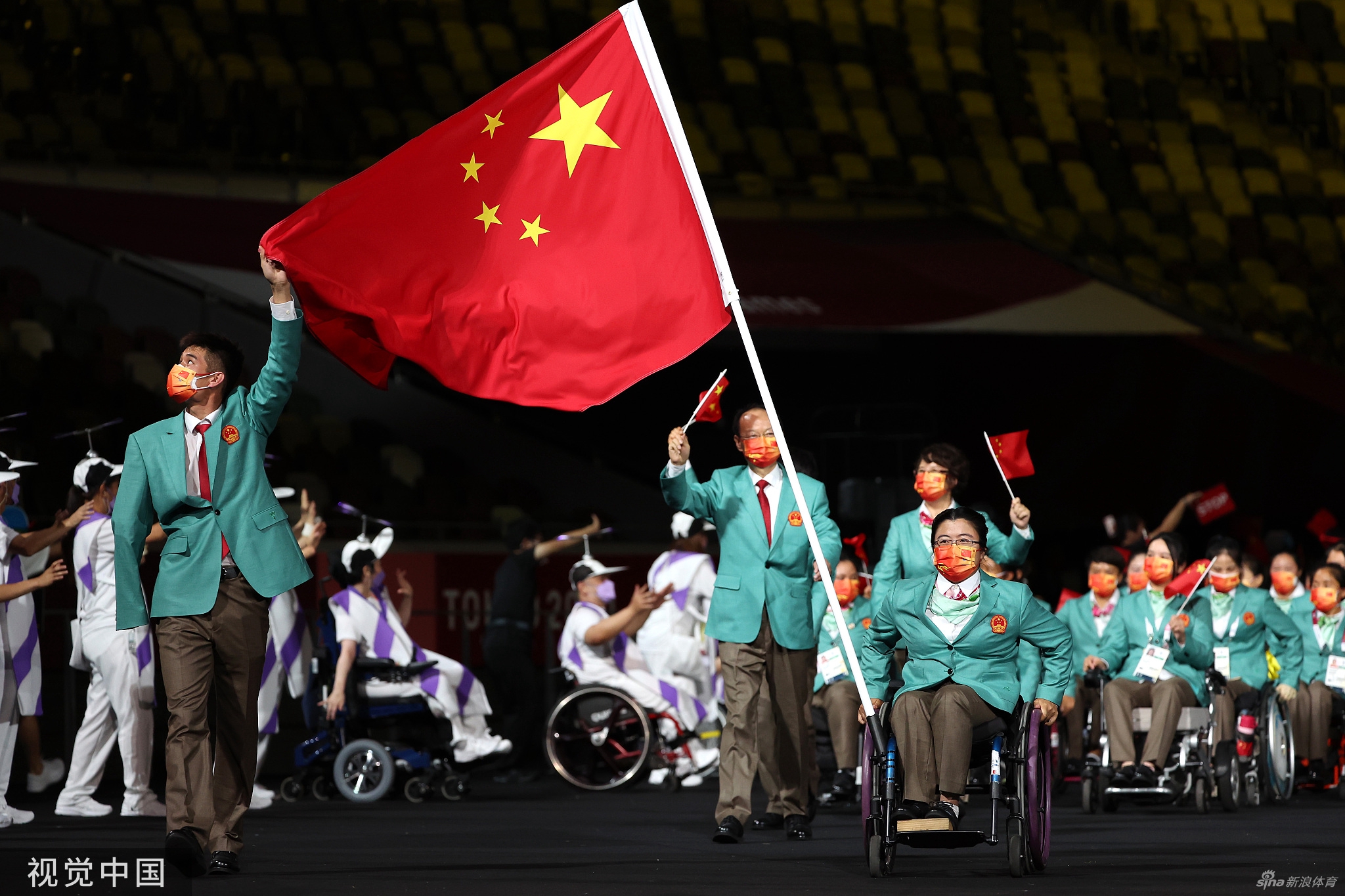 东京残奥会开幕式 中国代表团入场