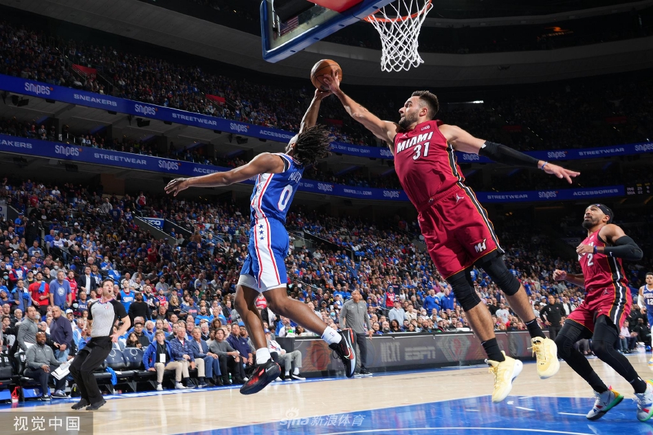 [NBA东部半决赛]76人99-79热火