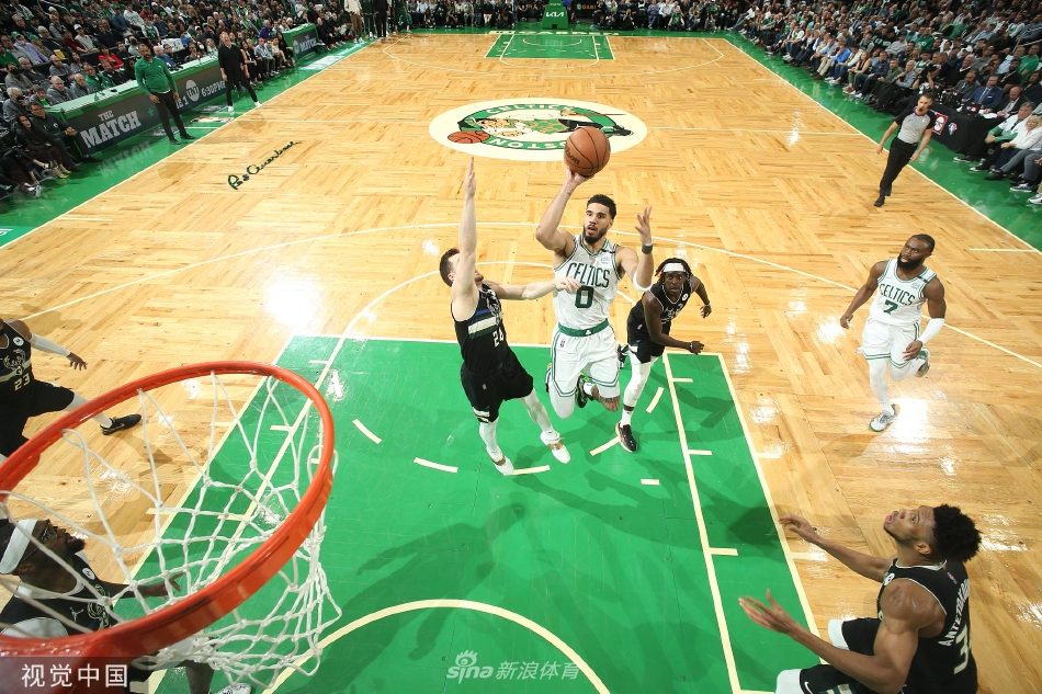 [NBA东部半决赛]雄鹿110-107凯尔特人