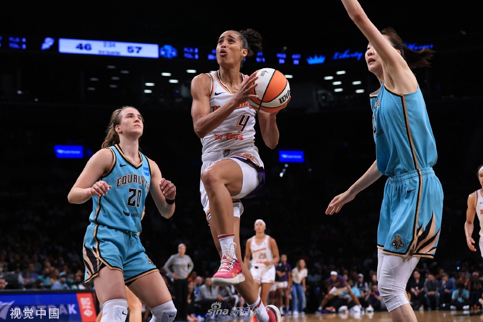 [WNBA常规赛]菲尼克斯水星69-89纽约自由人