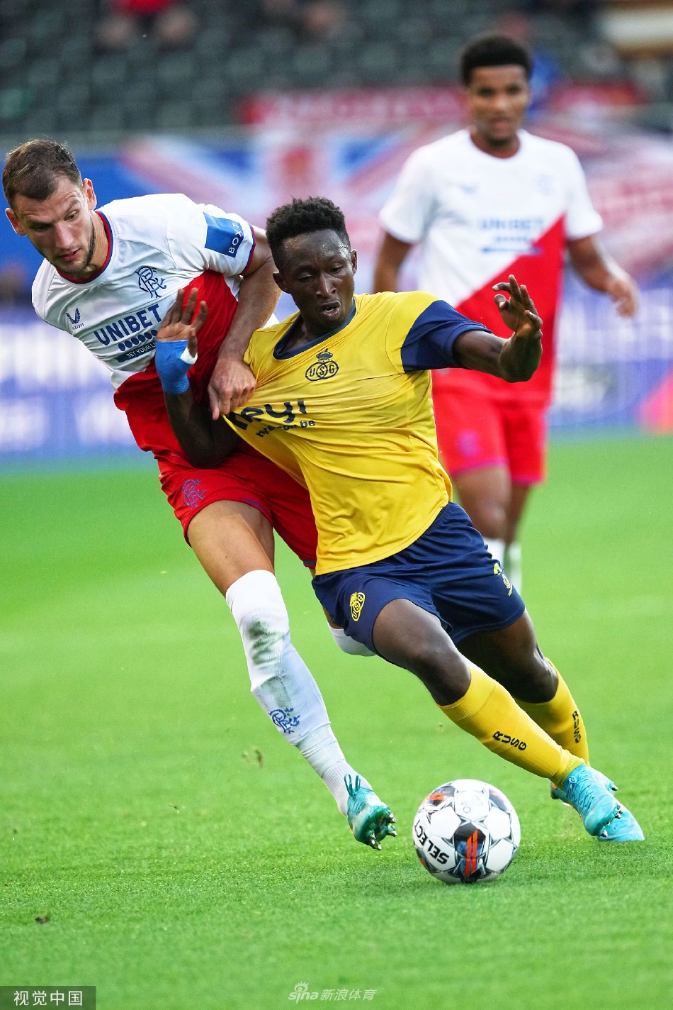 [欧冠资格赛]圣吉罗斯2-0格拉斯哥流浪者