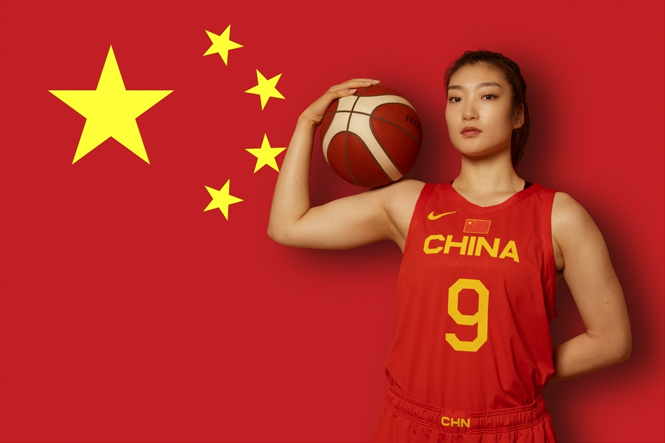 中国女篮拍摄征途主题写真