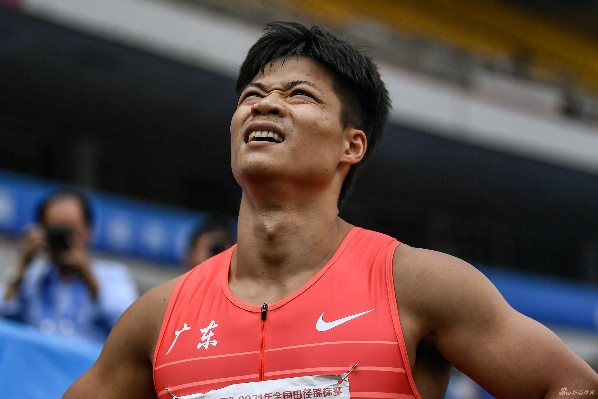 全锦赛百米决赛苏炳添遭赛季首败