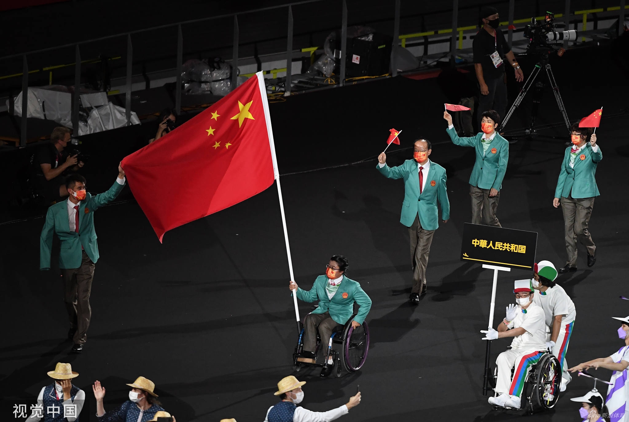 东京残奥会开幕式 中国代表团入场