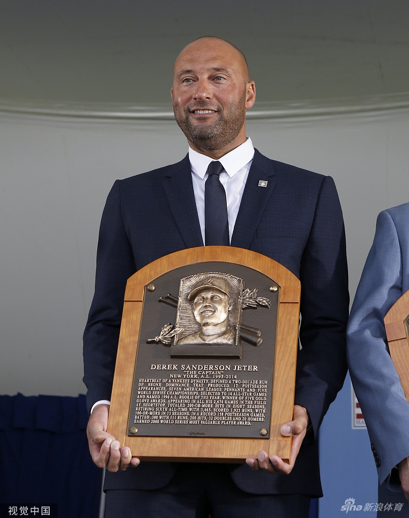 棒球传奇球星杰特美妻抢镜 乔丹都跟她搭讪