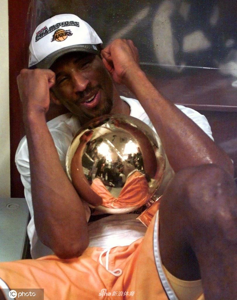 科比去世一周年：每一张都是故事 重温生涯经典照