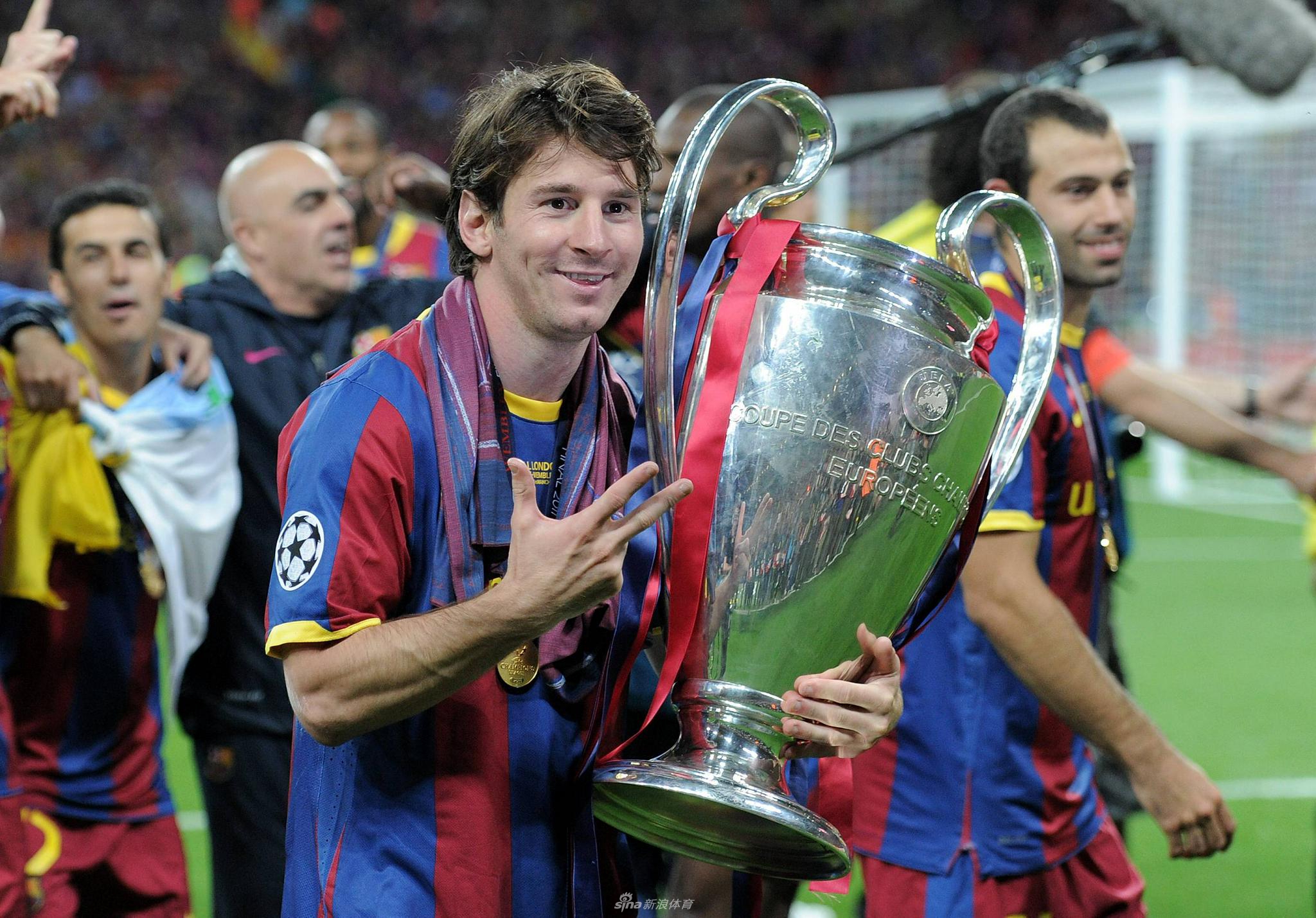 巴萨官宣梅西正式离队 结束21年巴萨生涯