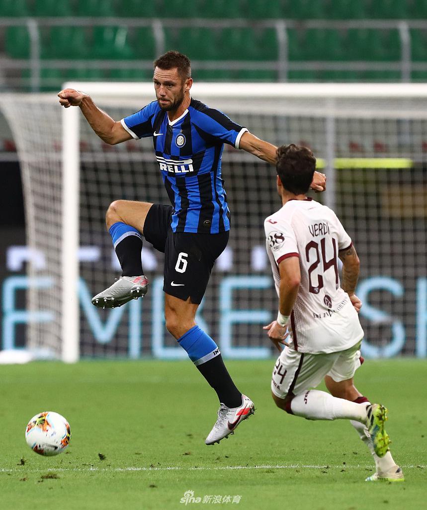 劳塔罗传射桑切斯两助攻 国米3-1都灵