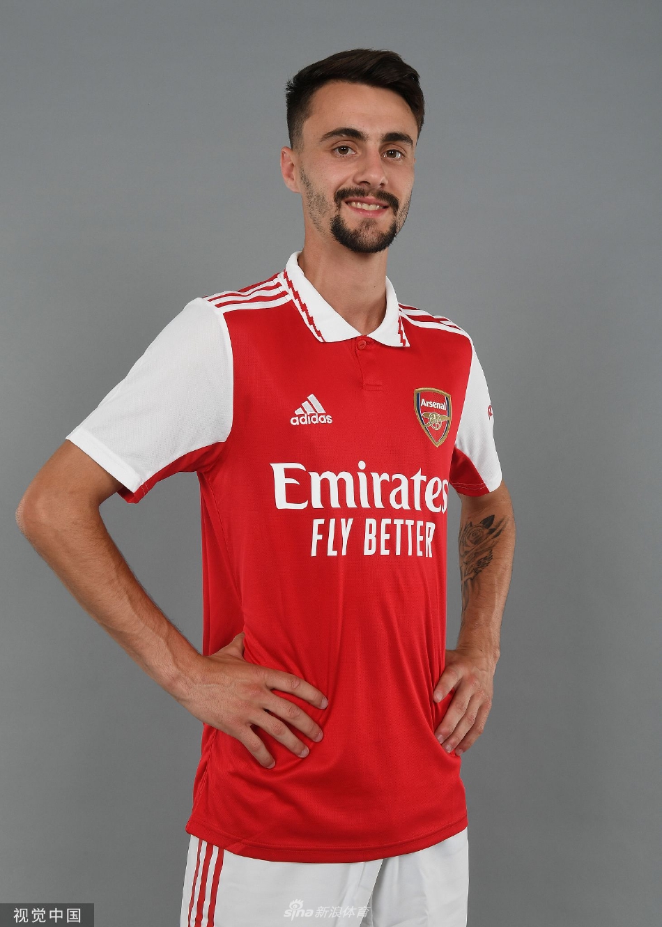 阿森纳签下中场法比奥维埃拉