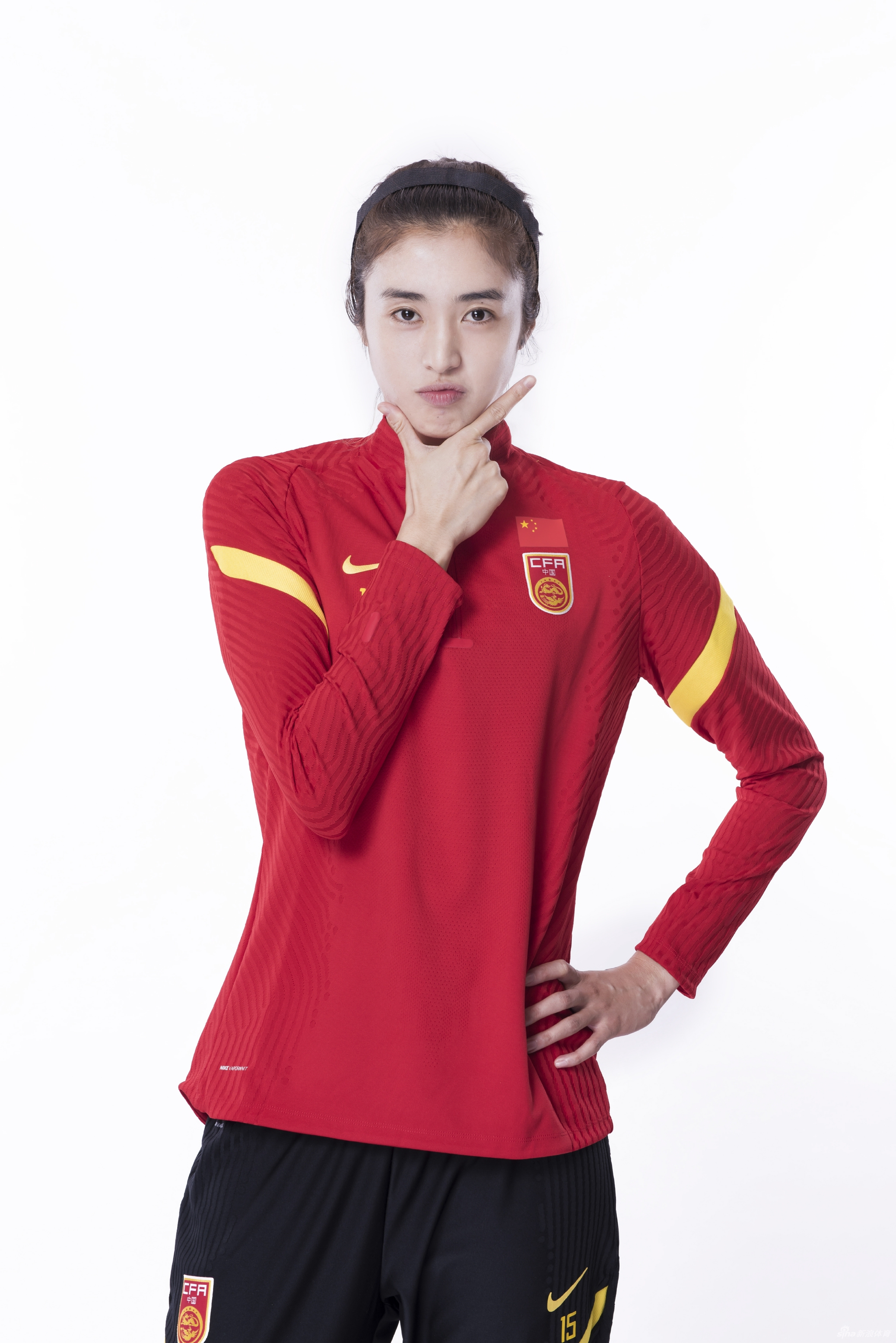 赵丽娜吴海燕领衔中国女足创意写真