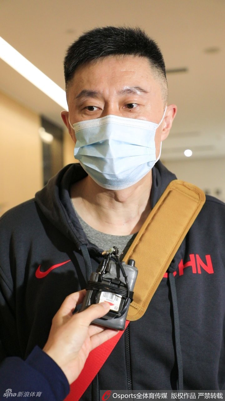 出征预选赛！中国男篮启程前往日本