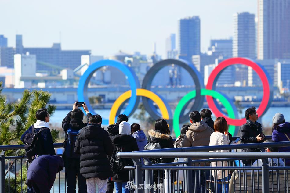 奥运五环亮相御台场海滨公园