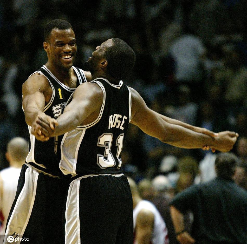 【盘点】NBA总决赛回顾之2003年 “石佛”统治比赛篮网再次败北