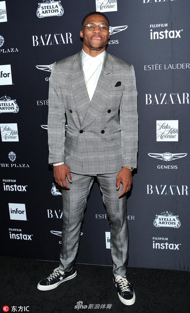 威少亮相纽约时装周派对