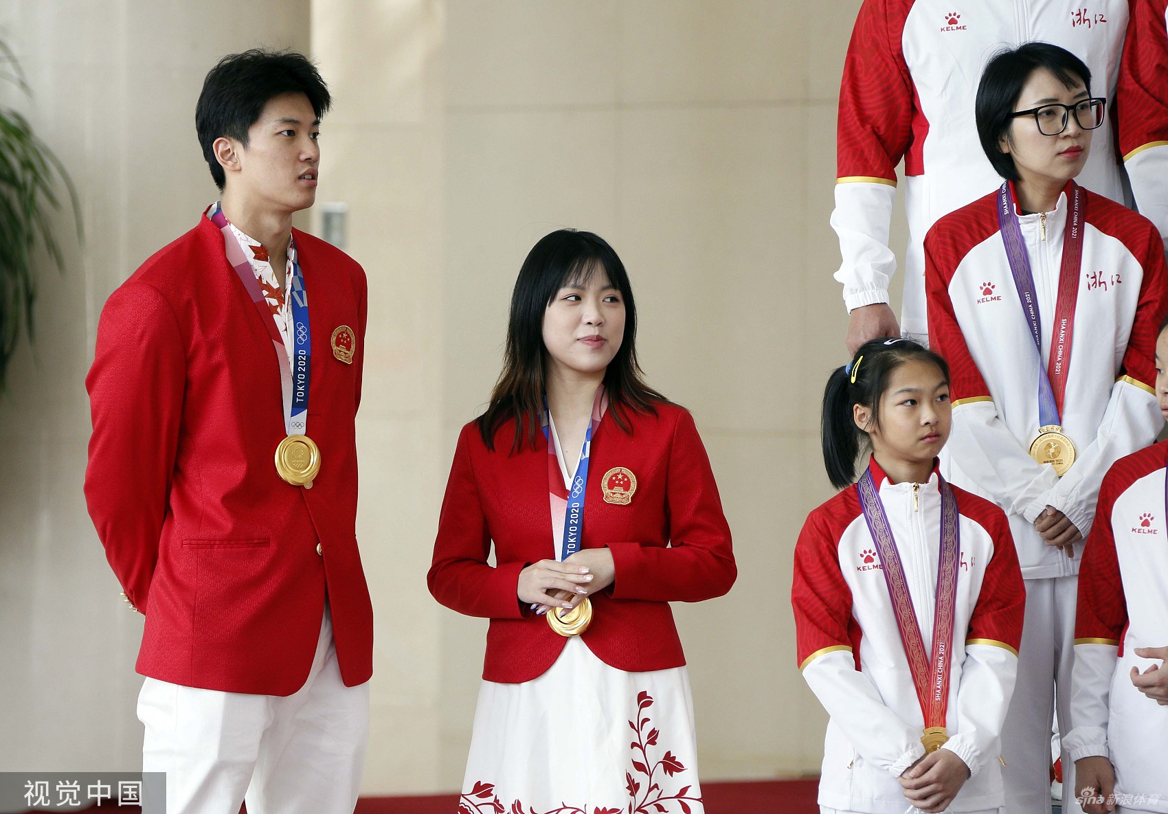 杨倩管晨辰汪顺出席浙江奥运全运表彰大会