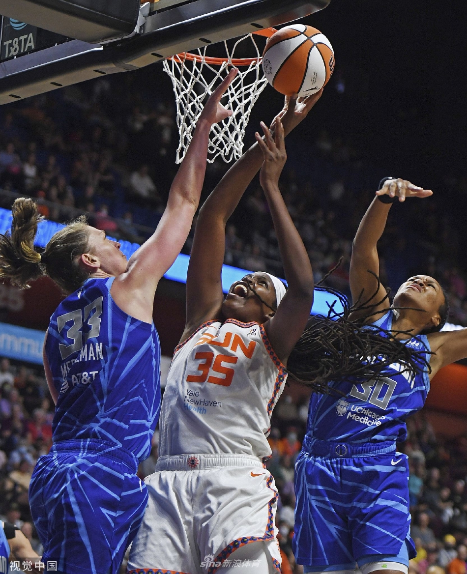 [WNBA常规赛]芝加哥天空95-92康涅狄格太阳