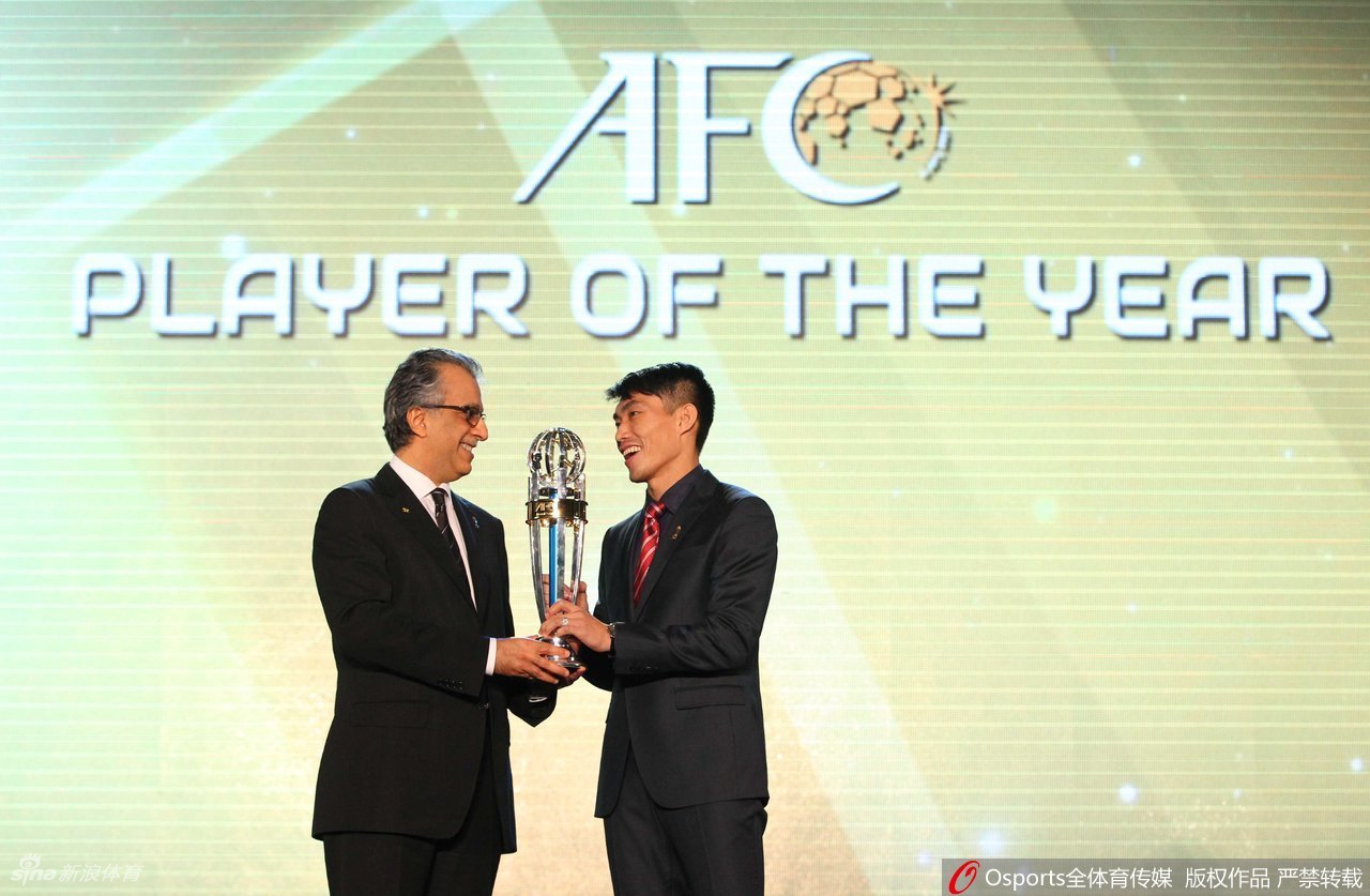 郑智出任广州队执行主教练兼球员