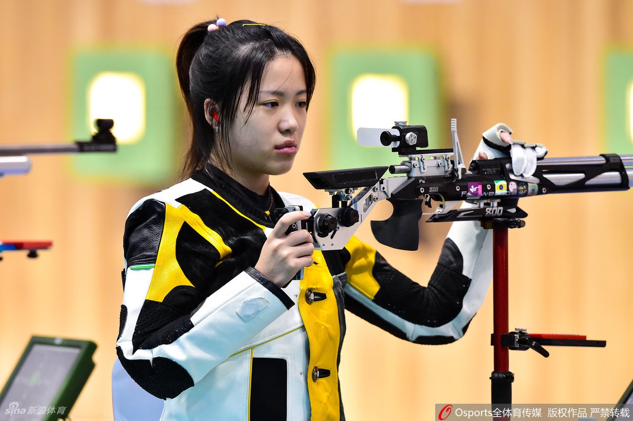 [全运]杨倩晋级10米气步枪决赛