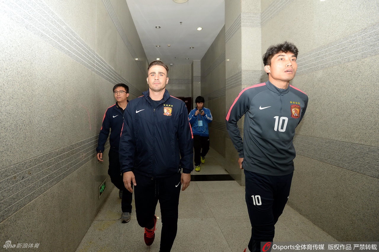 郑智出任广州队执行主教练兼球员