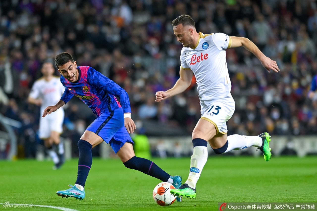 [欧联杯]巴萨1-1那不勒斯 托雷斯点球扳平